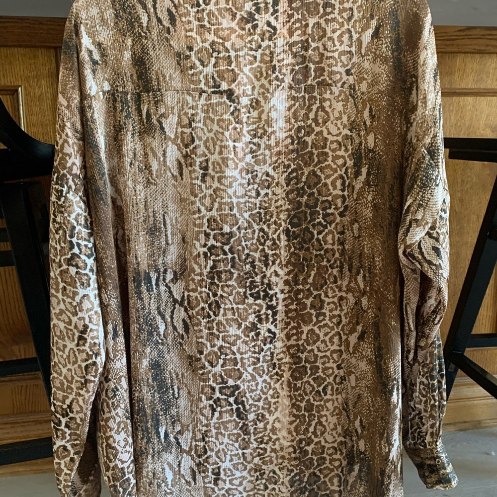 Cheetah Blouse - Picture 3 of 4